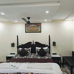 Hotel Tourist
